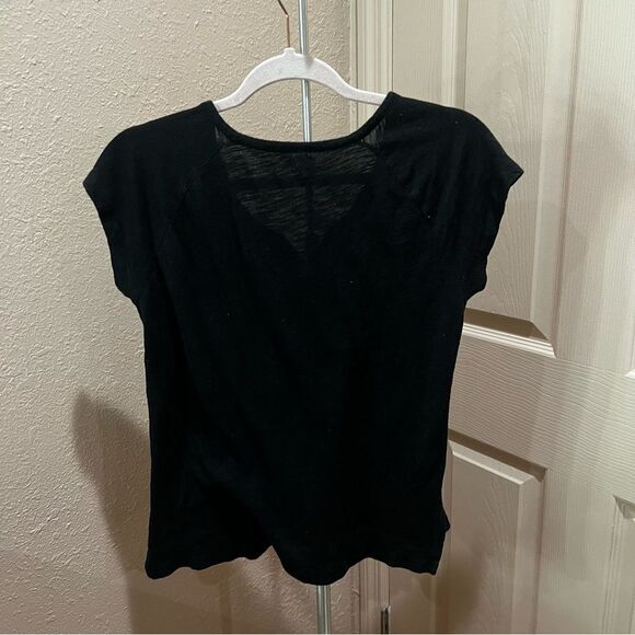 *Madewell Basic Tee - Picture 5 of 5